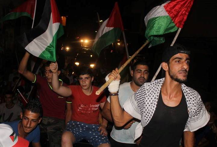 مسيرات ووقفات غاضبة تضامناً مع انتفاضة الأقصى الثانية في مخيمات لبنان (11)