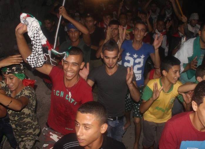 مسيرات ووقفات غاضبة تضامناً مع انتفاضة الأقصى الثانية في مخيمات لبنان (10)