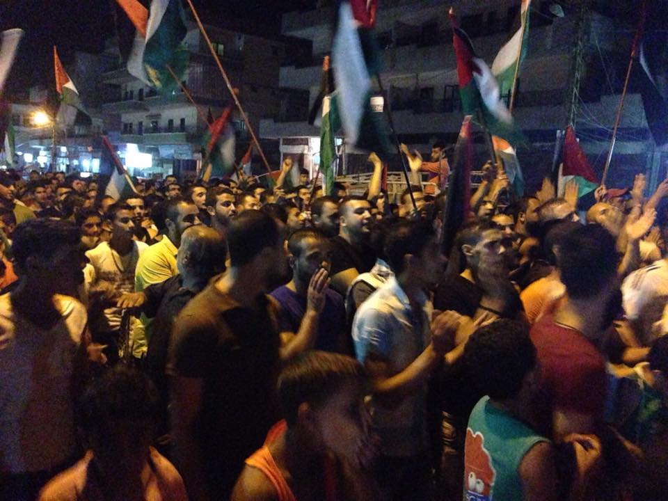 مسيرات ووقفات غاضبة تضامناً مع انتفاضة الأقصى الثانية في مخيمات لبنان (14)