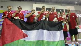 لاعبون فلسطينيون