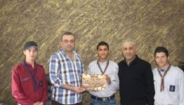 أثناء تكريم ادارة المدرسة 