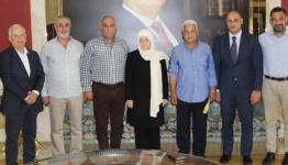 من اللقاء