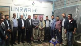 وفد فلسطيني من أوروبا في خيمة الاعتصام بصيدا