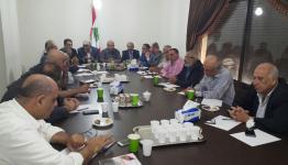 خلال الاجتماع