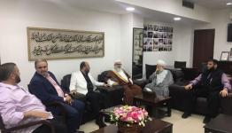 حمود يستقبل وفدين فلسطينيين