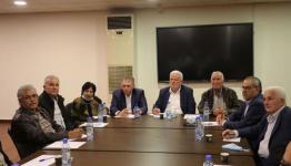 الاجتماع بالسفارة