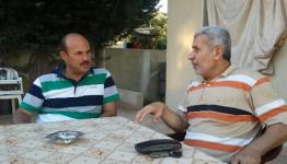  أثناء تأدية واجب العزاء 