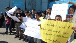 خلال وقفة احتجاجية على الأونروا