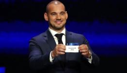 شنايدر لاعب هولندي  سابق