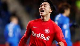 اللاعب الياباني تاكومي مينامينو
