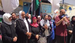النساء من امام مكتب الاونروا 