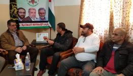 خلال لقاء العينا بلجنة حي الطيرة