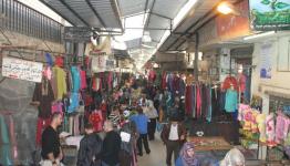 سوق الخضار في مخيم عين الحلوة ( بعدسة وكالة القدس للأنباء)