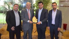 وفد رابطة بيت المقدس يكرم الوزير مراد