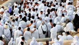 المعتمرون