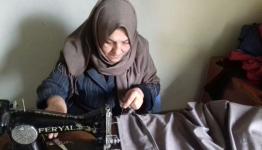 النازحة الفلسطينية دنيا