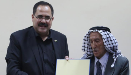 ثمانيني يدخل الجامعة