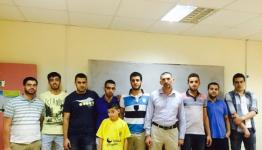 خلال توزيع المنح الدراسية في الناصرة