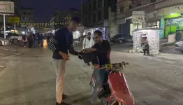 توزيع  الحلوى 2