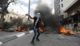 مقاومة بالحجارة