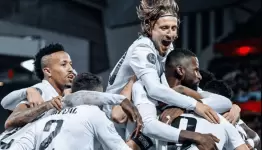 احتفال لاعبوا ريال مدريد
