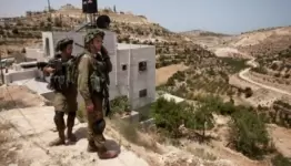 جنود العدو