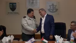 طريق حسين الشيخ الى رئاسة السلطة