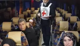 ذوي الأسرى يزورون أبنائهم