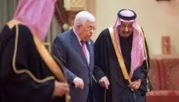 الملك سلمان وأبو مازن (أرشيفية)