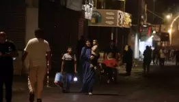 نزوح عائلا فلسطينية