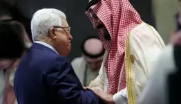 مفاوضات ع الواقف.. ماذا سيقبض عباس ثمن  التطبيع السعودي ؟..