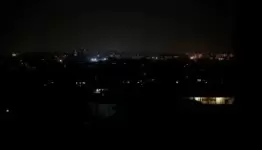 ظلام الاحتلال يخيم على غزة