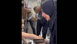 الام وابنها