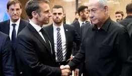 ماكرون الحزين على صديقه النتن ياهو