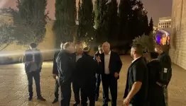 الاعتداء على بركة من قبل مستوطن فاشي..