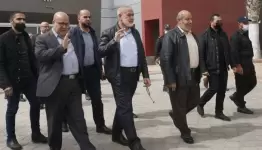ممثلون عن "فتح" و"حماس"