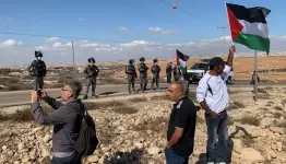 الفلسطينيون في مواجهة قطعان المستوطنين