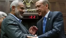 هنية مع اردوغان خلال زيارته لتركيا