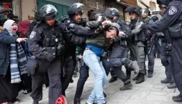 هكذا تواجه أجهزة عباس الأمنية الفلسطينيين