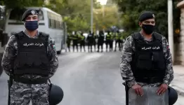 القوات الأردنية تحمي "الجسر البري للكيان" وتلاحق المقاومين