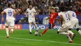 الهدف الثاني  للاسبان