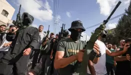 مقاومون في طوباس يشاركون في تشييع احد الشهداء