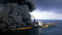 استهداف المدمرة الاميركية في الخليج العربي