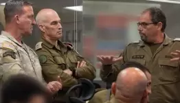 أرفع قائد عسكري اميركي يتفقد الجبهة الشمالية مع لبنان ويلتقي قادة العدو
