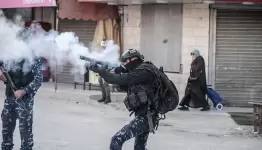 رجال عباس وفرج يطلقون رصاصهم باتجاه المقاومين والمواطنين في جنين ومخيمها