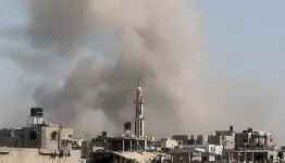 القصف يطال مخيم البريج
