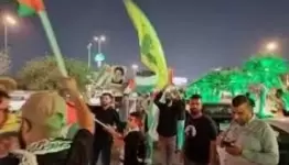 المخيمات الفلسطينية تحتفل