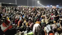 ناشطون من جنسيات غربية وأجنبية أوقفتهم السلطات المصريةى  في الاسماعيلية  وأعادتهم الى القاهرة ... بالقوة والترهيب!