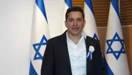 الوزير مجرم الحرب