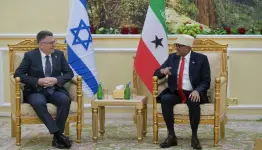 ساعر مخترقا الصومال